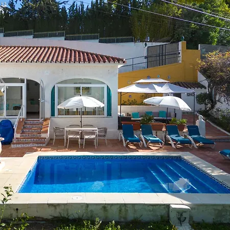 Stunning Heated Pool - Pass The Keys Dom wakacyjny *